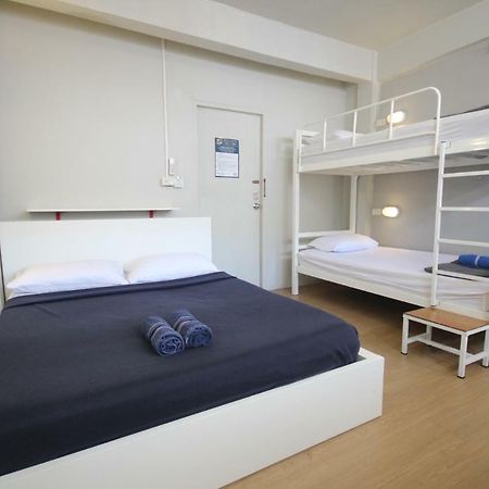 Need Sleep Hostel Bangkok Buitenkant foto