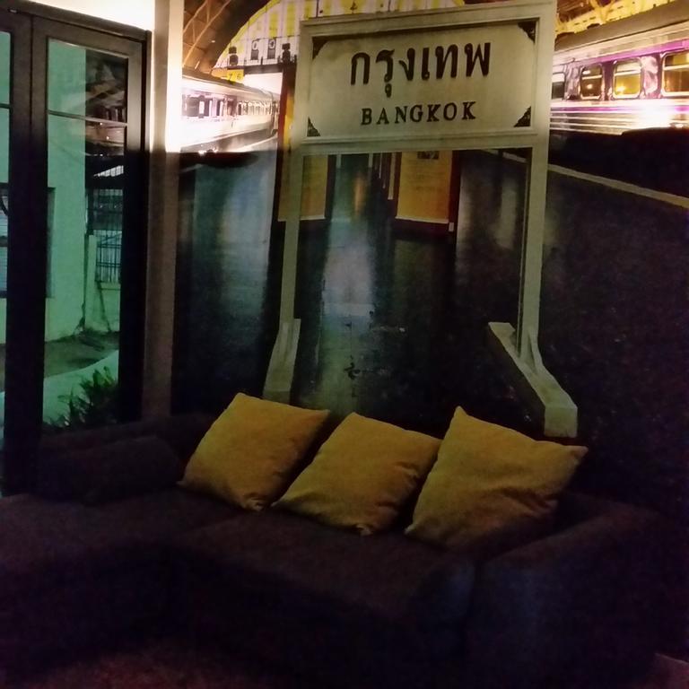 Need Sleep Hostel Bangkok Buitenkant foto