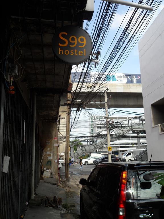 Need Sleep Hostel Bangkok Buitenkant foto