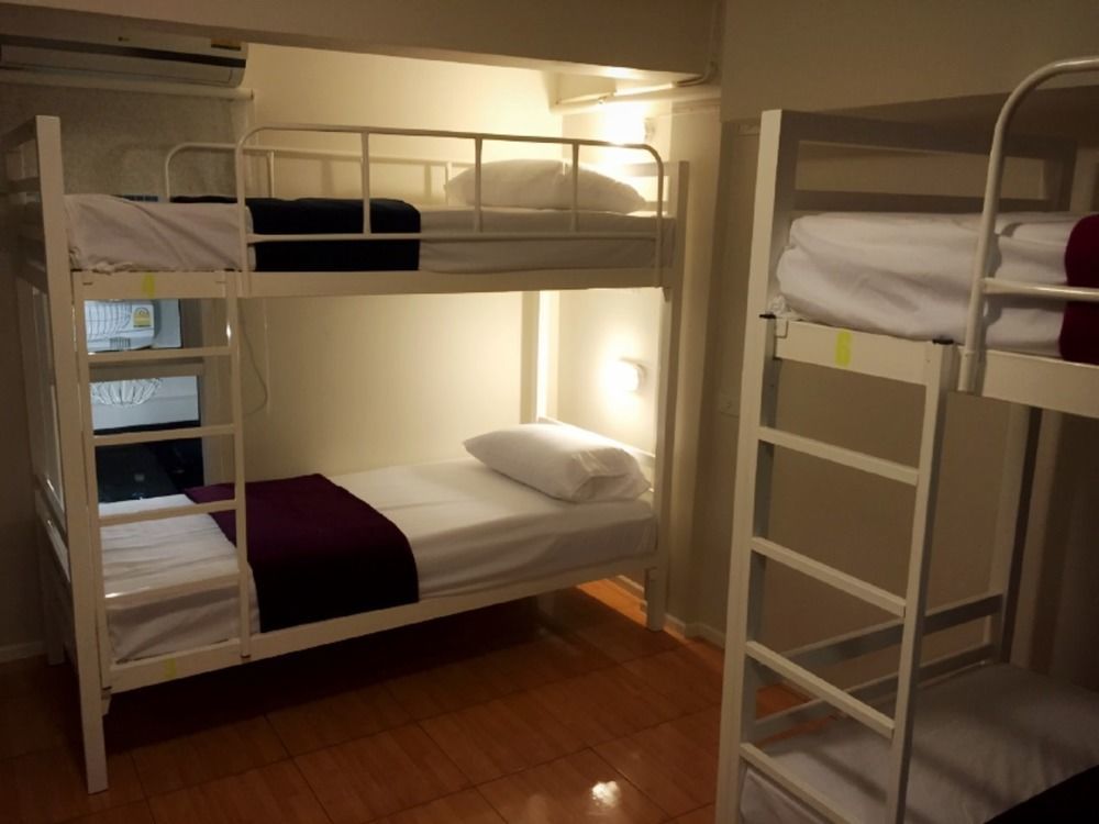 Need Sleep Hostel Bangkok Buitenkant foto